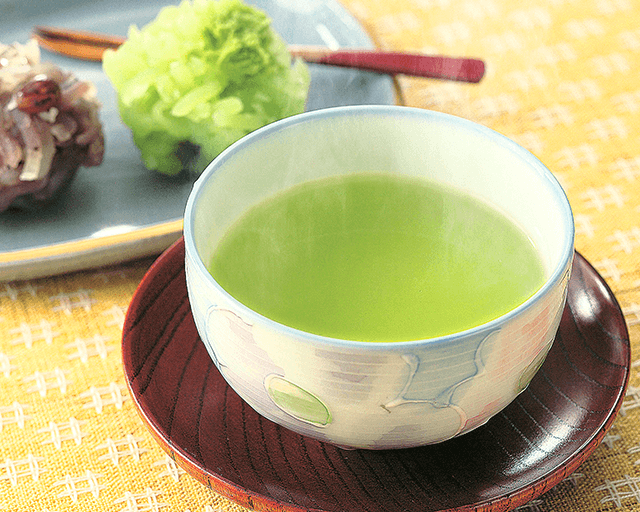 飲んだ後も続く、ほっとする優しい香り CO・OP神奈川の味と香りのあしがら一番茶 香りが深く濃い感じ。 お茶の緑色が少し濃くなっていて見た目も良く、飲みやすいです。 (あーちゃんさん)